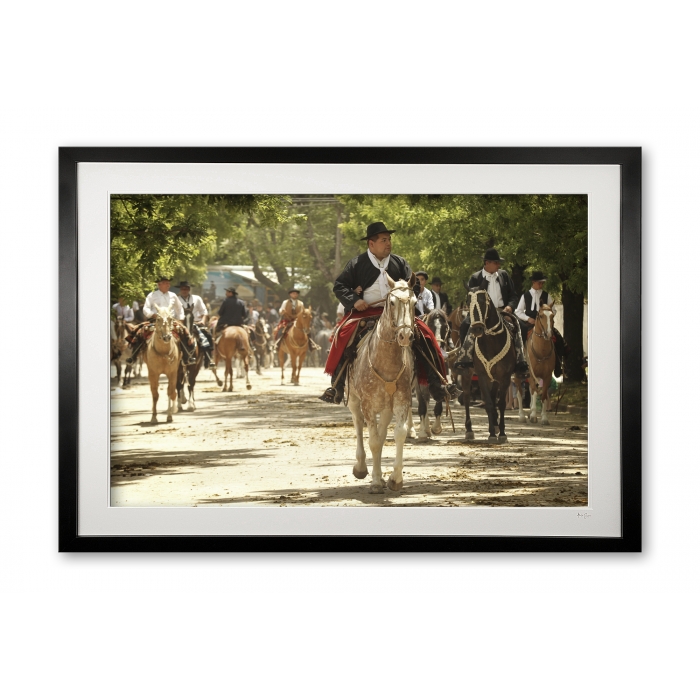 133_d__festival_gauchos_e56g9846_framed