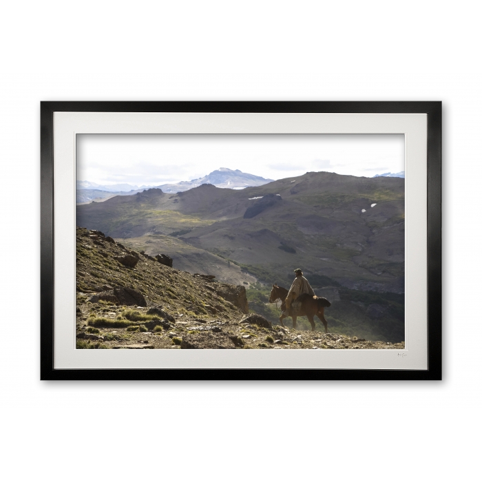 144_f__jakob_e56g4075_framed